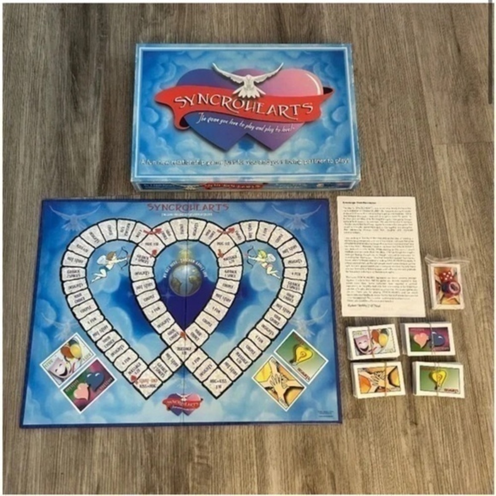 SYNCROHEARTS 2005 couples board game. 2 adult players. Like new condition.